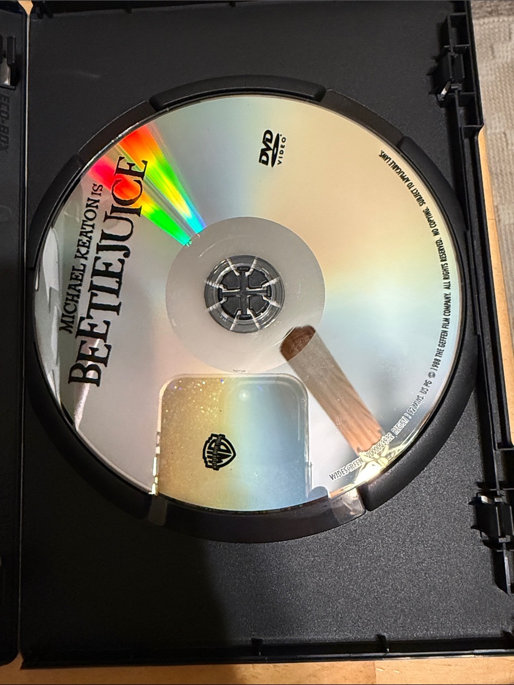 Beetlejuice 20th Anniversary Deluxe Edition DVD - Black & White Cover - Picture 3 of 3